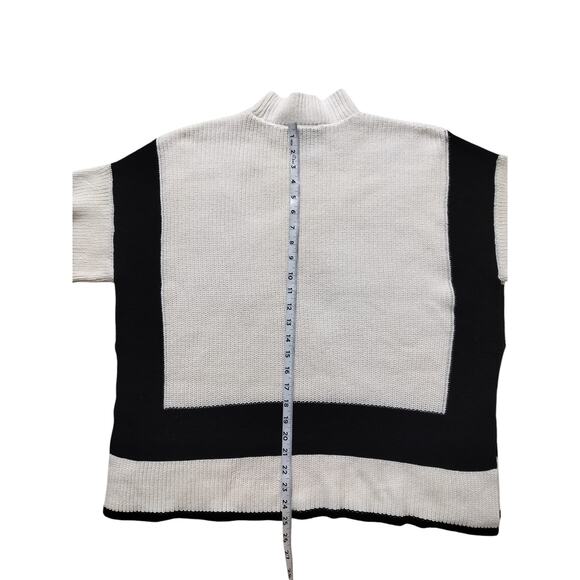 New Ann Taylor women poncho sweater Top colorblock pattern cream black size XSP - Picture 7 of 9